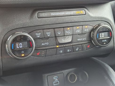 Used 2021 Ford Bronco Sport Outer Banks w/ Outer Banks Package image 19