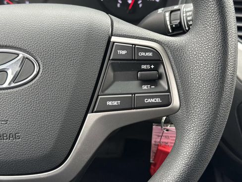 Used 2019 Hyundai Accent SEL image 13