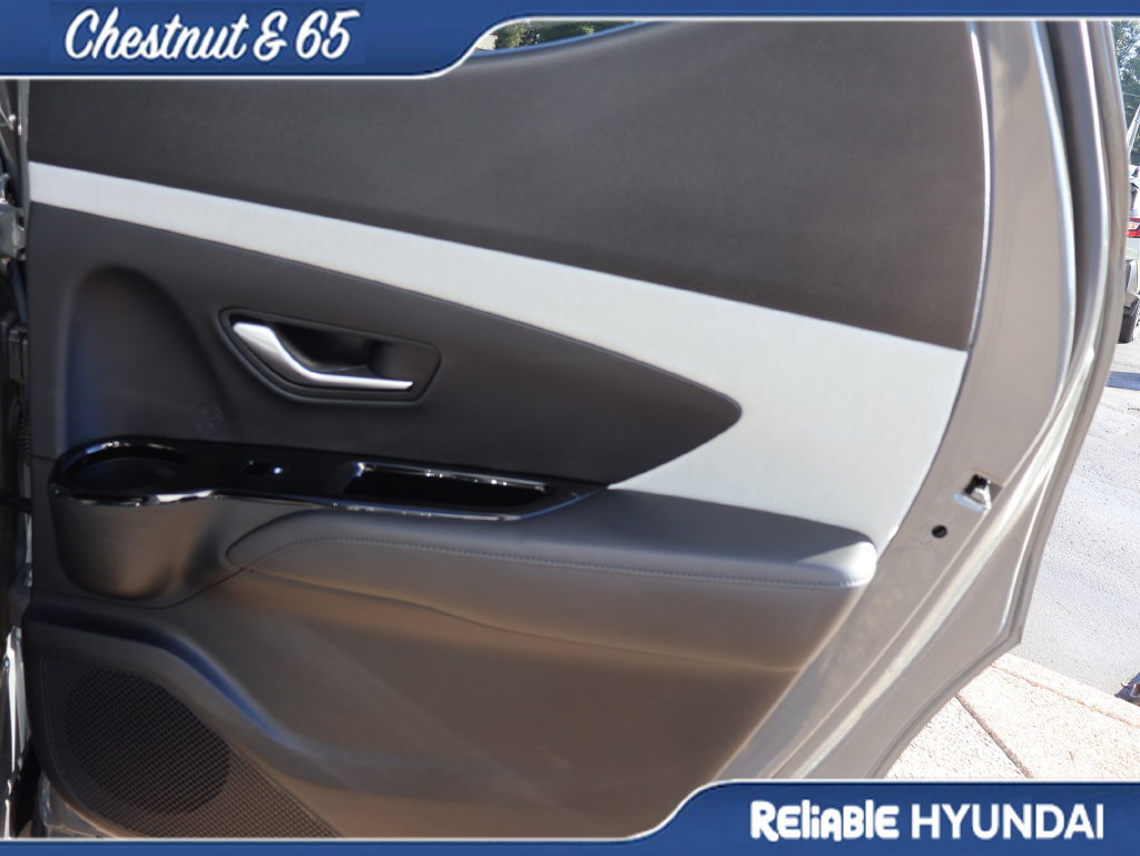 Certified 2025 Hyundai Santa Cruz SEL AWD/4WD image 11