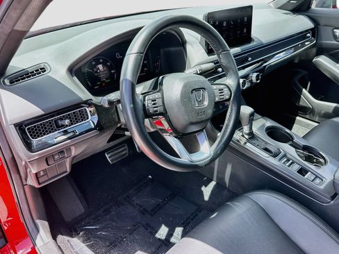 Used 2025 Honda Civic Sport image 9