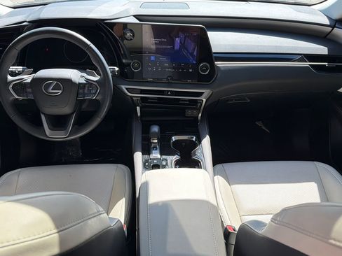 Used 2024 Lexus RX 350 FWD w/ Technology Package image 11