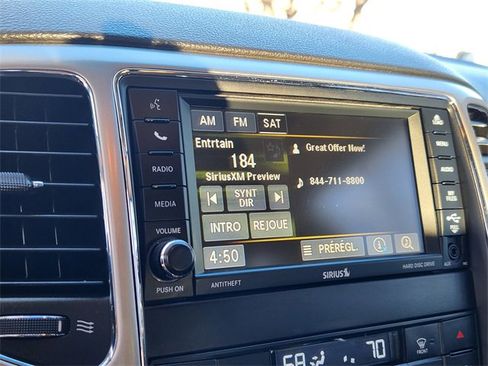 Used 2013 Jeep Grand Cherokee Laredo image 17