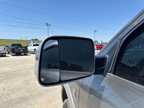Used 2013 RAM 2500 Laramie AWD/4WD image 12