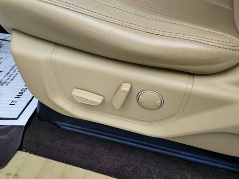 Used 2020 Ford F150 Lariat w/ Equipment Group 502A Luxury image 11