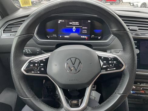 Used 2023 Volkswagen Tiguan SE R-Line AWD/4WD image 25