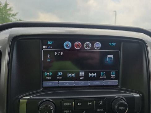 Used 2018 Chevrolet Silverado 1500 LT w/ All Star Edition AWD/4WD image 17