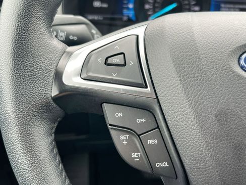 Used 2024 Ford Edge SEL w/ Convenience Package image 23