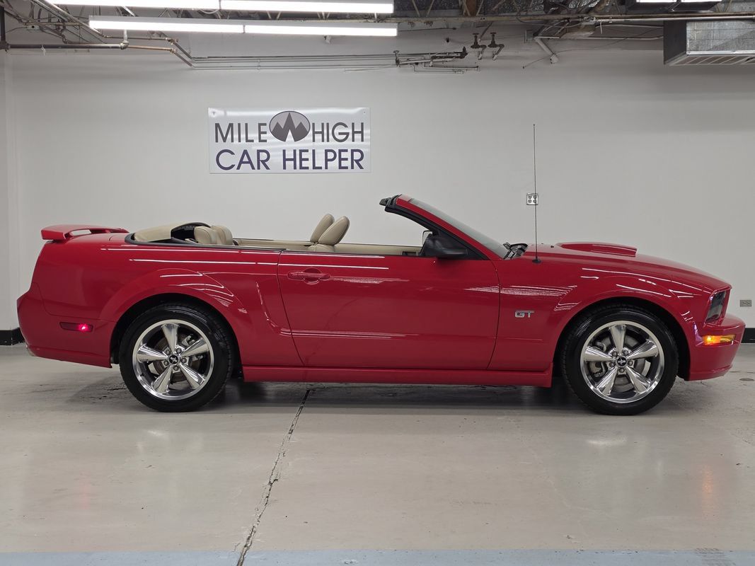Used 2007 Ford Mustang GT Premium RWD image 7