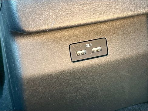 Used 2023 MAZDA CX-50 Meridian Edition w/ Apex Package image 27