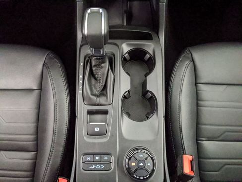 New 2025 Ford Ranger Lariat w/ FX4 Off-Road Package image 15