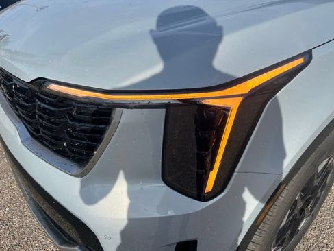 New 2026 Kia Sorento S AWD/4WD image 8