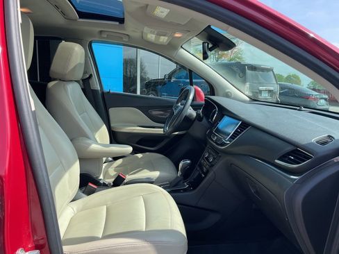 Used 2017 Buick Encore Essence w/ Experience Buick Package image 16