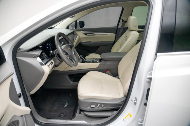 Used 2020 Cadillac XT5 Premium Luxury FWD image 22