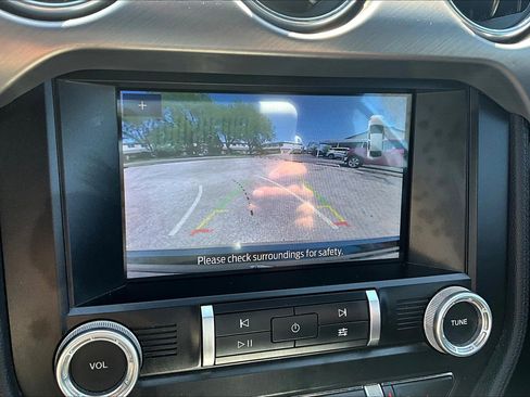 Used 2022 Ford Mustang Premium image 30