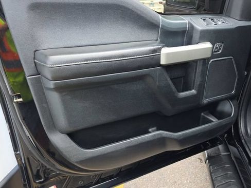 Used 2018 Ford F150 Lariat w/ Equipment Group 502A Luxury AWD/4WD image 13