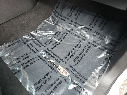 Used 2016 Cadillac Escalade Luxury image 38