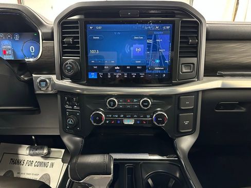 Used 2025 Ford F150 Lariat w/ Equipment Group 501A Mid image 26