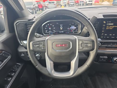 Certified 2024 GMC Sierra 1500 Elevation image 7