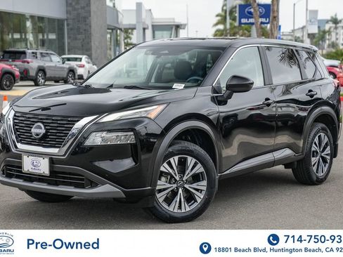 Used 2023 Nissan Rogue SV image 1