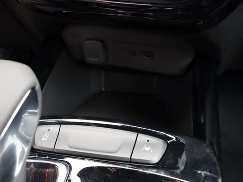 New 2026 Chevrolet Trax RS w/ Driver Confidence Package FWD image 21