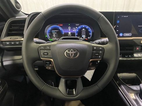 New 2026 Toyota Crown Signia w/ Advanced Technology Package AWD/4WD image 17