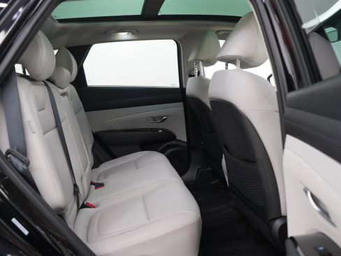Certified 2026 Hyundai Tucson Limited AWD/4WD image 12