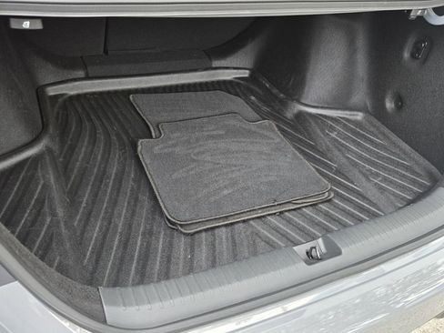 Used 2024 Honda Accord EX-L image 14