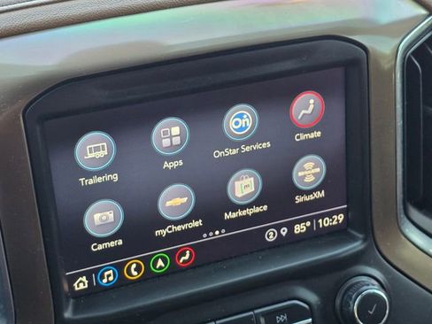 Used 2021 Chevrolet Silverado 1500 High Country w/ Technology Package AWD/4WD image 28