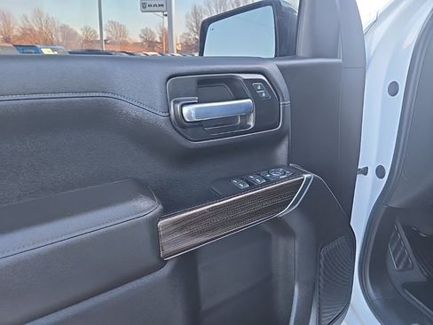 Used 2021 Chevrolet Silverado 1500 LT w/ Z71 Off-Road Package image 36