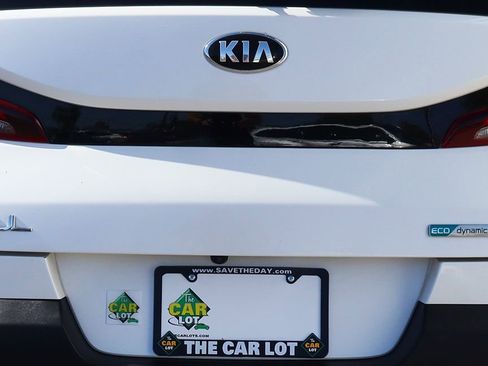 Used 2021 Kia Soul S image 22