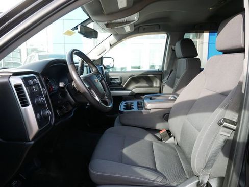 Used 2018 Chevrolet Silverado 1500 LT w/ All Star Edition image 7