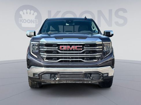 Used 2022 GMC Sierra 1500 SLT w/ SLT Convenience Package image 11