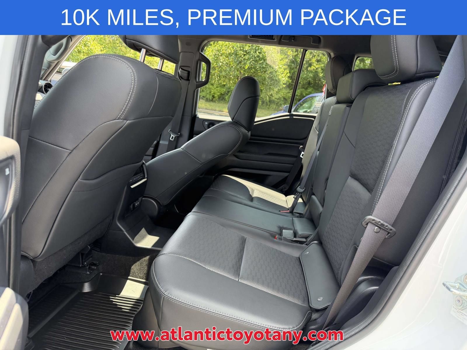 Used 2025 Toyota Land Cruiser w/ Premium Package AWD/4WD image 19