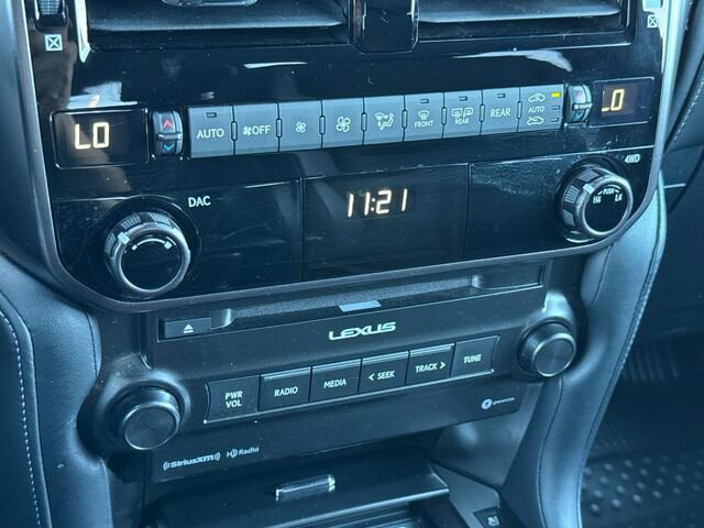 Used 2022 Lexus GX 460 w/ Black Line Special Edition AWD/4WD image 24