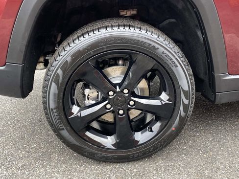 New 2026 Jeep Grand Cherokee Limited image 8