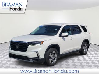 Certified 2025 Honda Pilot EX-L video 1
