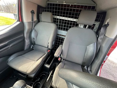 Used 2018 Nissan NV200 SV image 14
