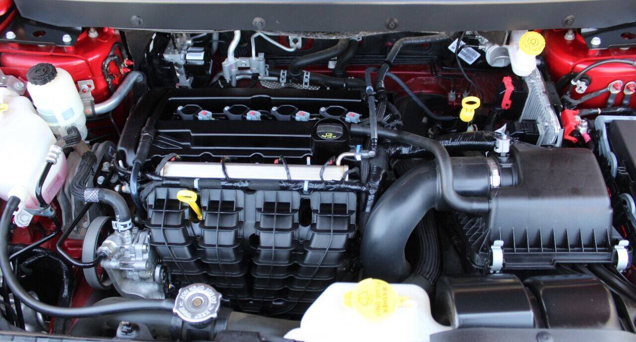 Used 2018 Dodge Journey SE w/ Popular Equipment Group FWD image 8
