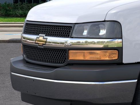 New 2024 Chevrolet Express 2500 w/ Driver Convenience Package image 13