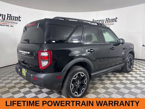 Used 2025 Ford Bronco Sport Outer Banks w/ Outer Banks Tech Package+ AWD/4WD image 5