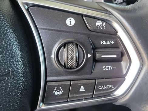 Used 2023 Acura MDX SH-AWD w/ Technology Package image 9