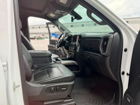 Used 2020 Chevrolet Silverado 2500 LTZ w/ LTZ Premium Package AWD/4WD image 27