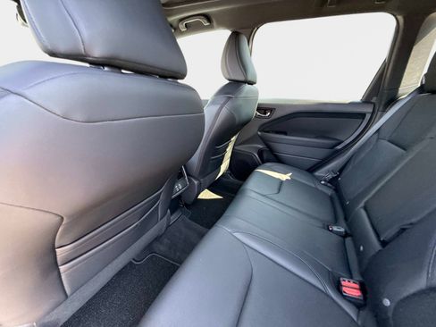 Used 2026 Subaru Forester Limited AWD/4WD image 19
