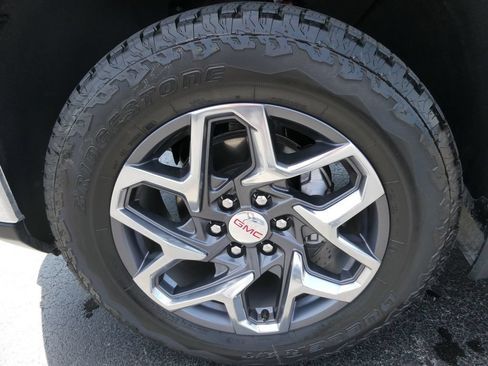 Certified 2026 GMC Sierra 1500 SLT w/ SLT Premium Plus Package AWD/4WD image 10