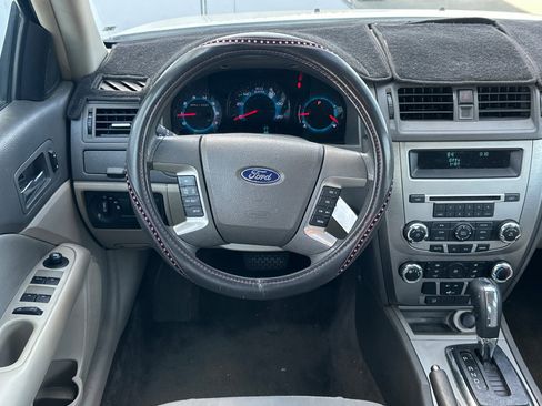 Used 2012 Ford Fusion SE image 14