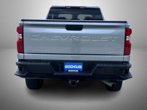 Used 2024 Chevrolet Silverado 2500 Custom w/ Custom Value Package AWD/4WD image 6