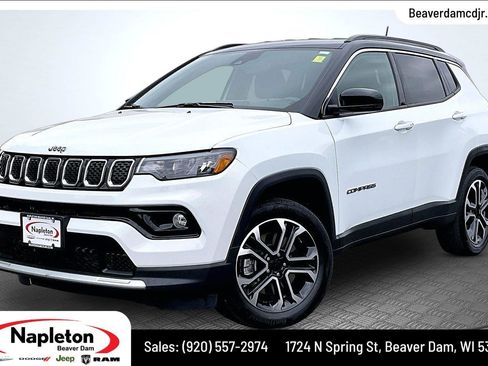 Used 2023 Jeep Compass Limited AWD/4WD image 1