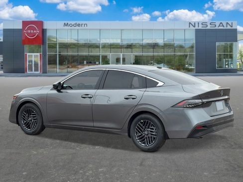 New 2026 Nissan Sentra SV w/ SV Convenience Package FWD image 3