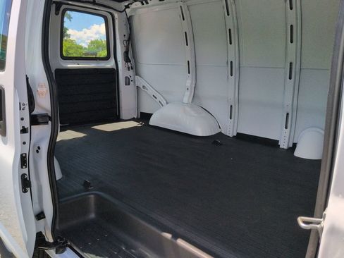 New 2026 Chevrolet Express 2500 w/ Driver Convenience Package RWD image 18