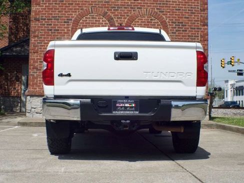 Used 2020 Toyota Tundra SR5 w/ SR5 Upgrade Package image 6